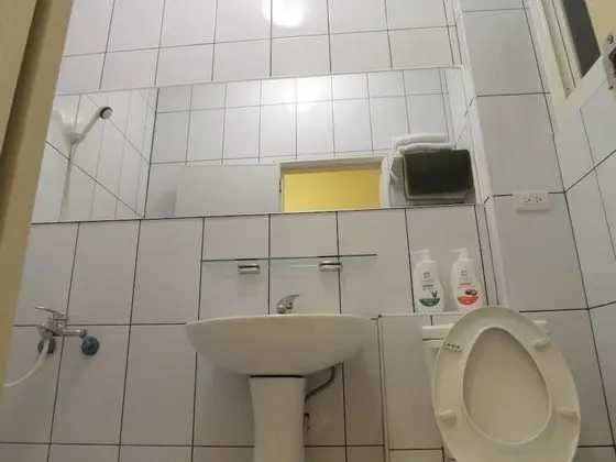 Üç Kişilik Oda