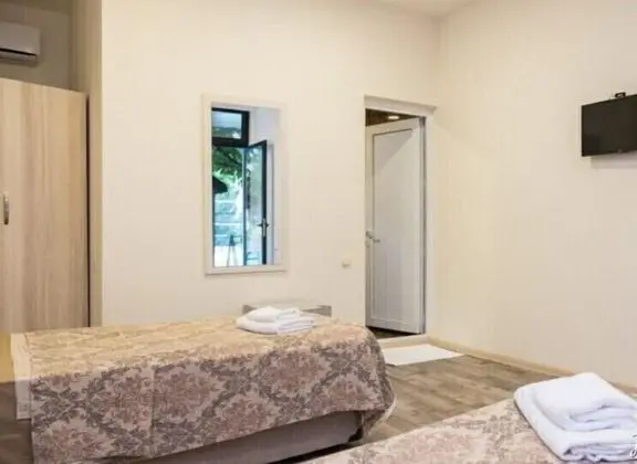 Comfort Tek Büyük veya İki Ayrı Yataklı Oda