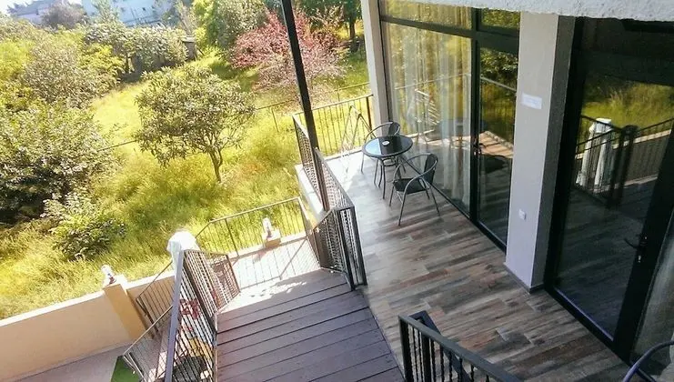 Superior Tek Büyük veya İki Ayrı Yataklı Oda, Avlu Manzaralı
