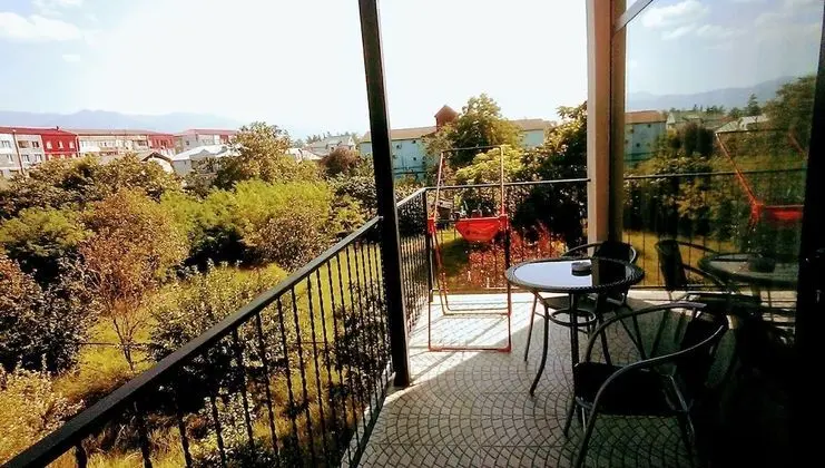 Superior Tek Büyük veya İki Ayrı Yataklı Oda, Avlu Manzaralı