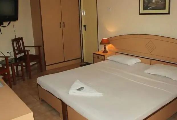 Standard Oda (No Ac)