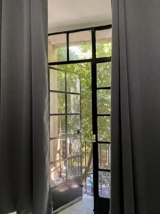 Junior Süit, Balkon