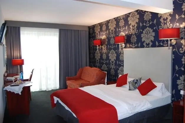 Business Üç Kişilik Oda