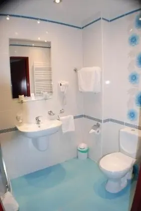 Business Üç Kişilik Oda