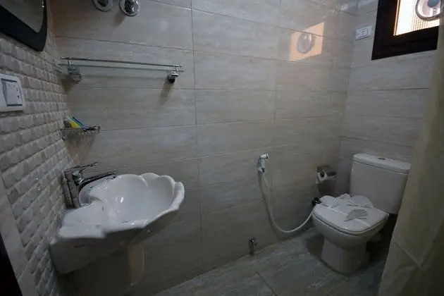 Standard Tek Büyük veya İki Ayrı Yataklı Oda