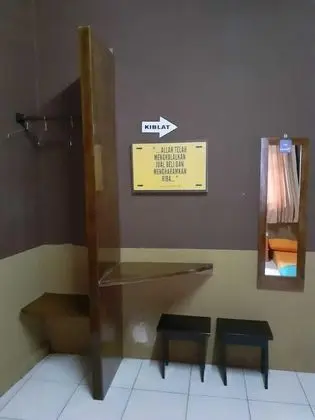 Basic Oda, Ortak Banyo