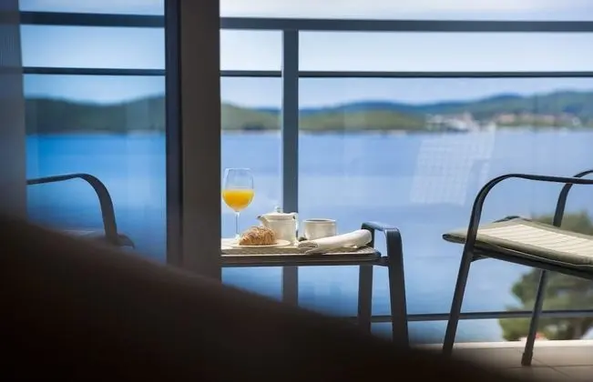 Superior junior suite with sea view balcony