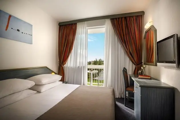 Double room with seaside balcony