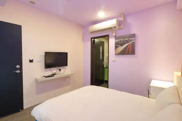 Design Tek Büyük Yataklı Oda, 1 Çift Kişilik Yatak, Sigara İçilmez