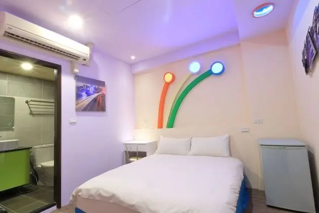 Design Tek Büyük Yataklı Oda, 1 Çift Kişilik Yatak, Sigara İçilmez