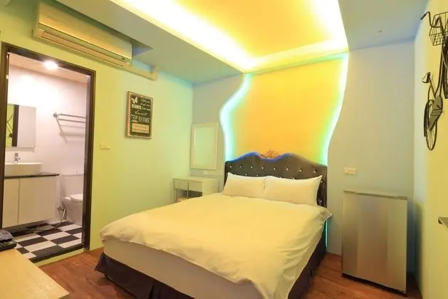 Design Tek Büyük Yataklı Oda, 1 Çift Kişilik Yatak, Sigara İçilmez