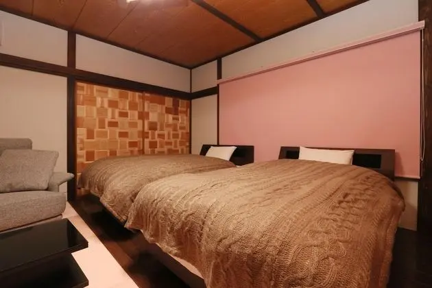 Oda (JPN/Western, Open-Air Bath, 21 sqm)
