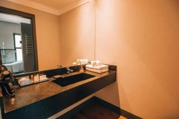Luxury Süit, Sigara İçilmez