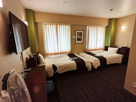 İki Ayrı Yataklı Oda, Sigara İçilmez (2 Small Double Beds)