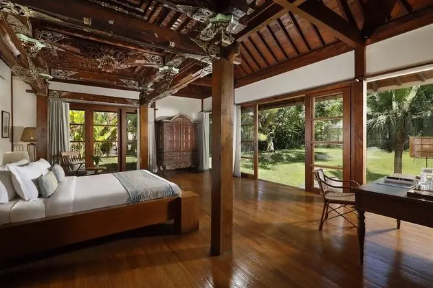 Luxury Villa