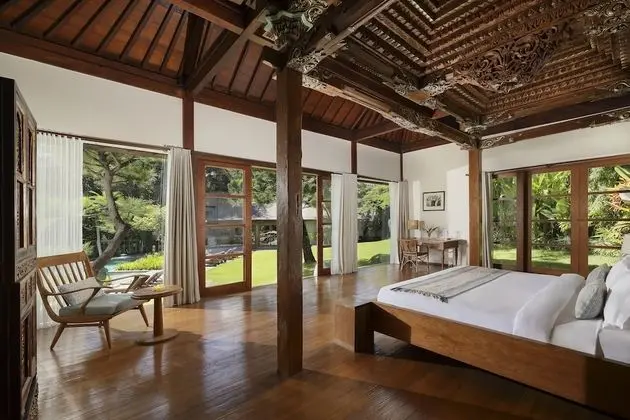 Luxury Villa