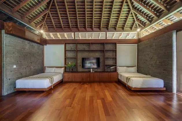 Luxury Villa
