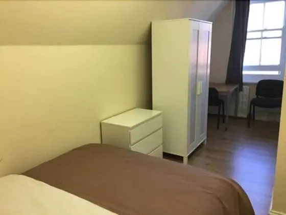 Tek Büyük veya İki Ayrı Yataklı Oda, 1 Çift Kişilik veya 2 Tek Kişilik Yatak