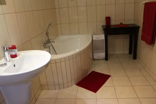 Luxury Tek Büyük Yataklı Oda, 1 Büyük (Queen) Boy Yatak, Küvet