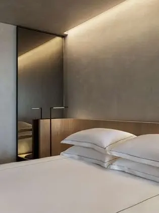 Open Plan Suite Sea View
