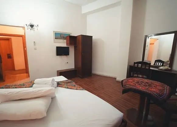 Deluxe Double/Twin Room with City View