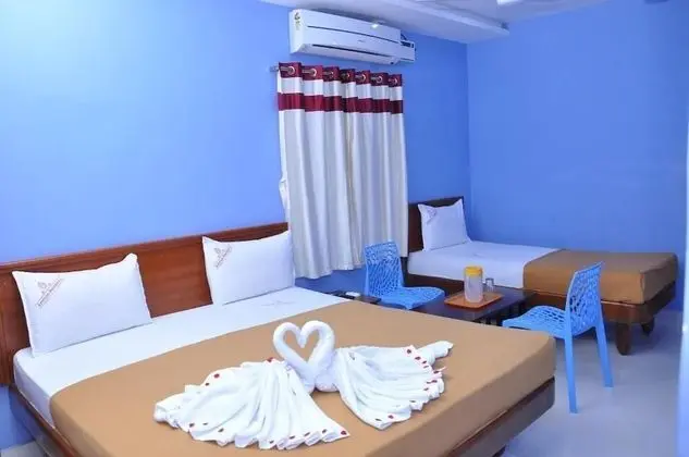 Deluxe Üç Kişilik Oda