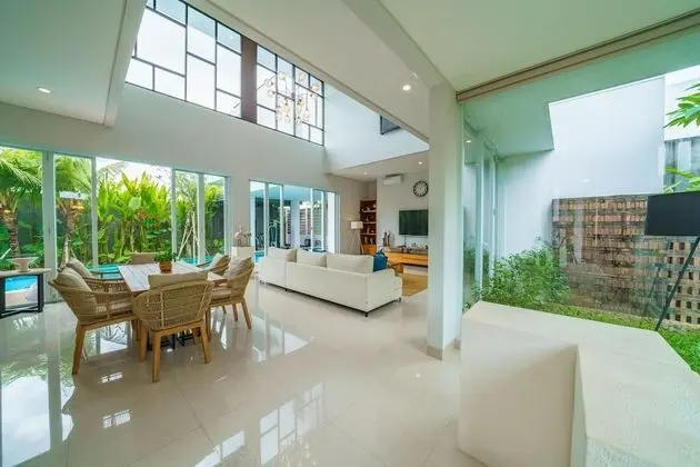 Superior Villa