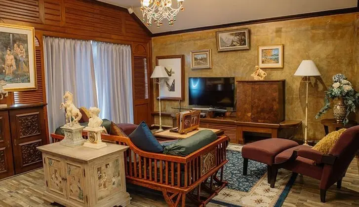 Family Suite Pool Villa