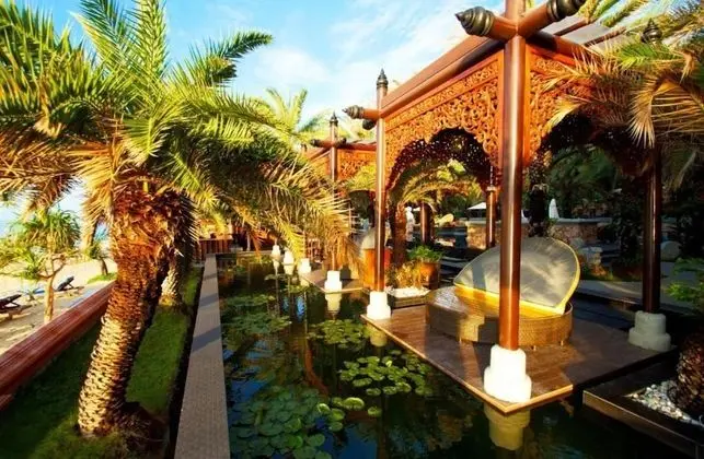 Pool Villa Garden View