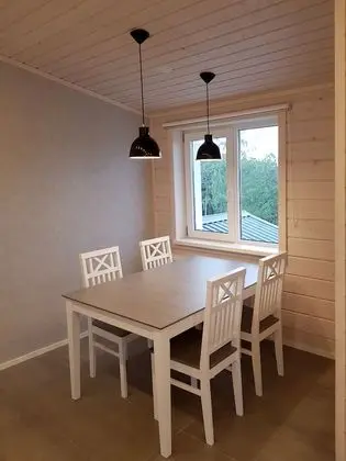Odada yemek servisi
