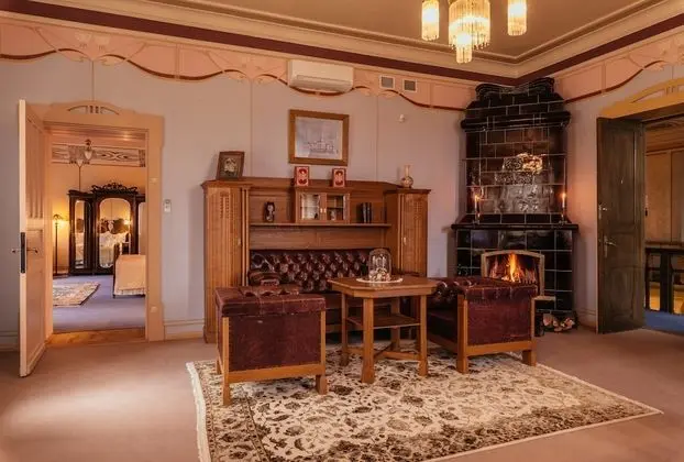 Masters Floor Sumptuous with Sauna