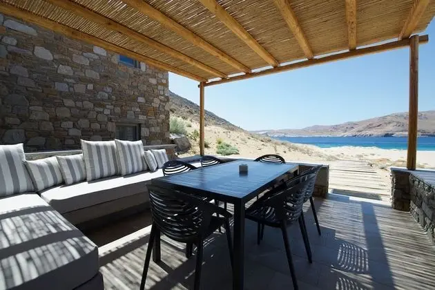 One Bedroom Beachfront Apartment