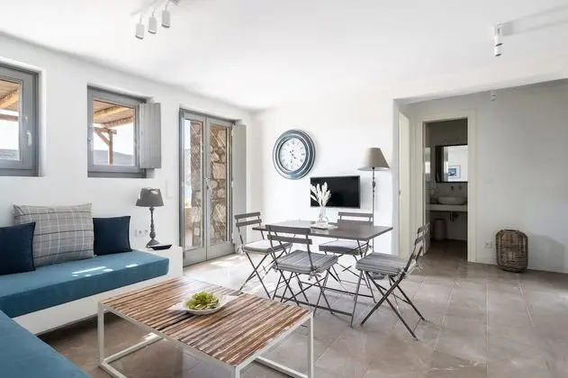One Bedroom Beachfront Apartment