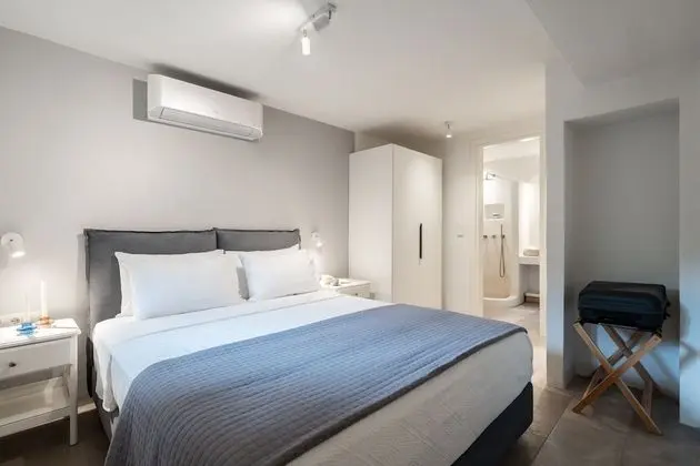 Two Bedroom Beachfront Maisonette