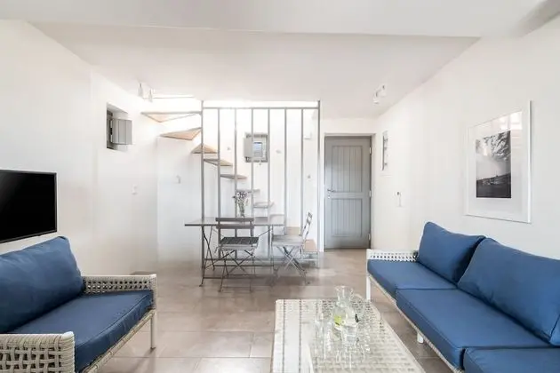 Two Bedroom Beachfront Maisonette