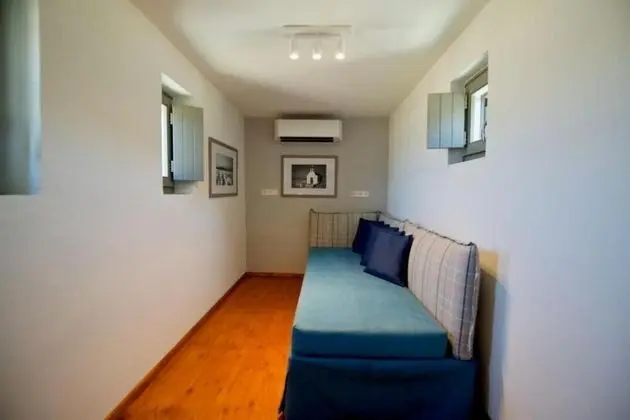Two Bedroom Beachfront Maisonette