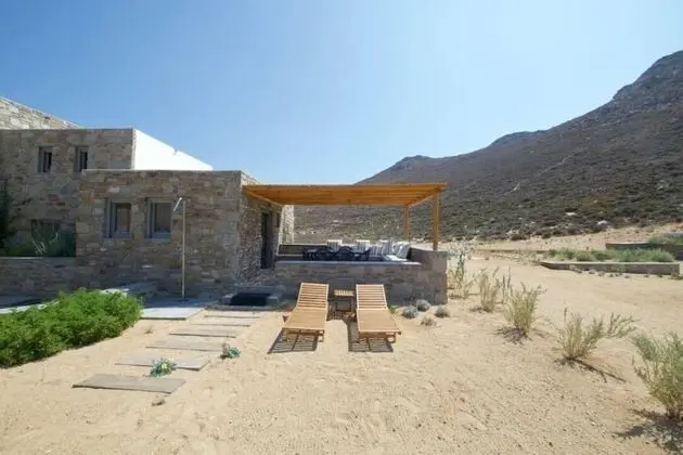 Two Bedroom Beachfront Maisonette