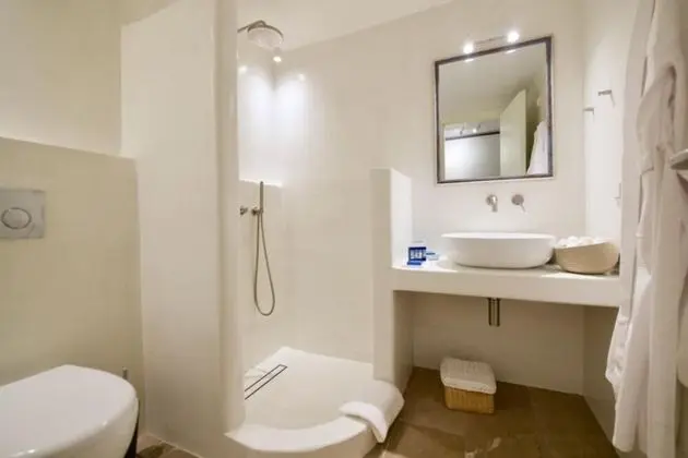 Two Bedroom Beachfront Maisonette