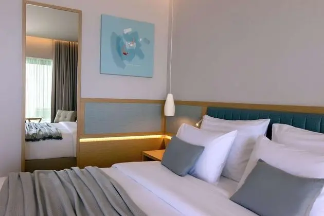 Deluxe Room Lateral Sea View Private Pool