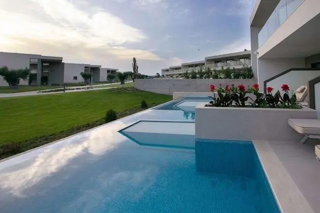 Deluxe Room Lateral Sea View Private Pool