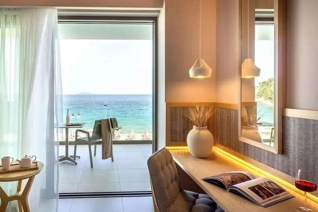 Deluxe Room Seafront