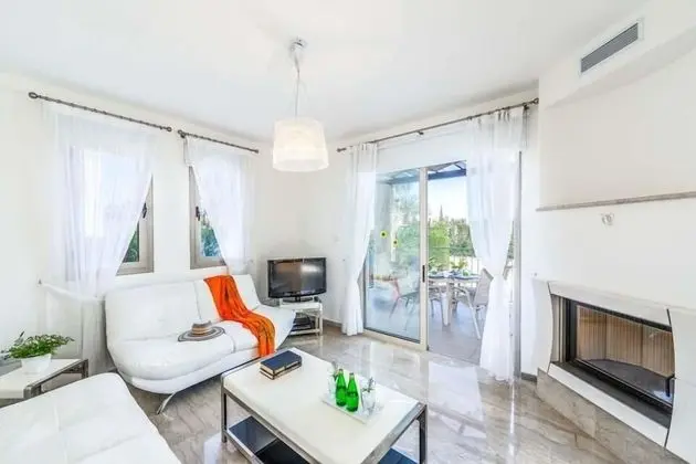 Villa, 4 Yatak Odası, Kişiye Özel Havuzlu