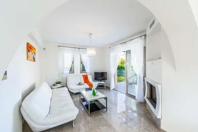 Villa, 4 Yatak Odası, Kişiye Özel Havuzlu