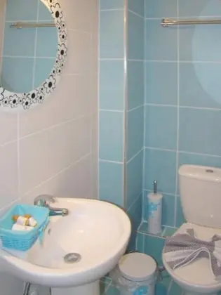 Basic Tek Büyük Yataklı Oda