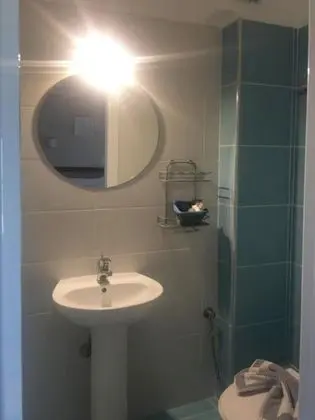 Deluxe Tek Büyük Yataklı Oda, Deniz Manzaralı