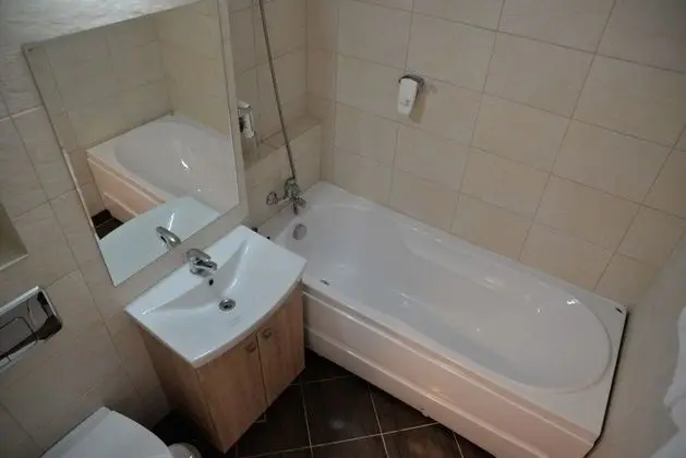 Tek Büyük veya İki Ayrı Yataklı Oda