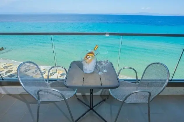 Deluxe Double Room Sea Front