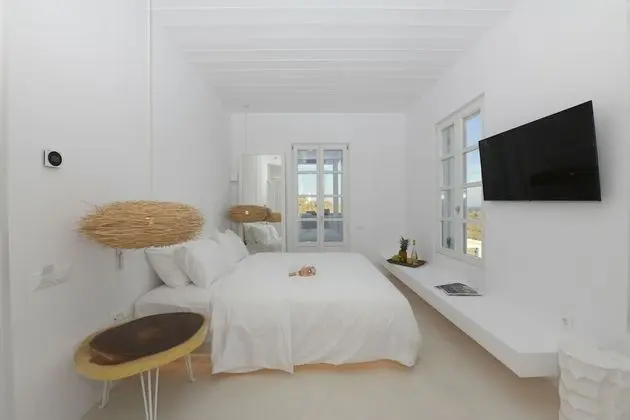 Deluxe Tek Büyük Yataklı Oda, Kişiye Özel Havuzlu, Deniz Manzaralı