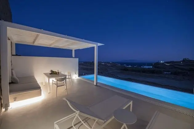 Deluxe Tek Büyük Yataklı Oda, Kişiye Özel Havuzlu, Deniz Manzaralı