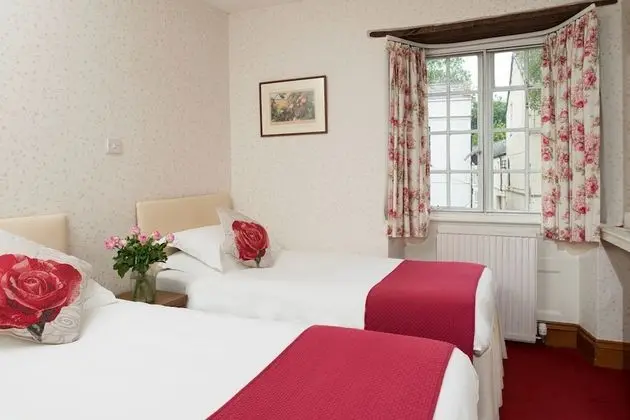 İki Ayrı Yataklı Oda, Banyolu/Duşlu